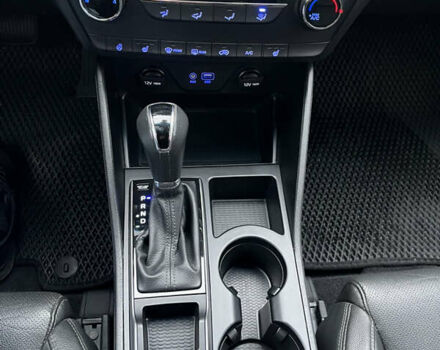 Черный Хендай Туксон, объемом двигателя 1.69 л и пробегом 134 тыс. км за 21800 $, фото 33 на Automoto.ua