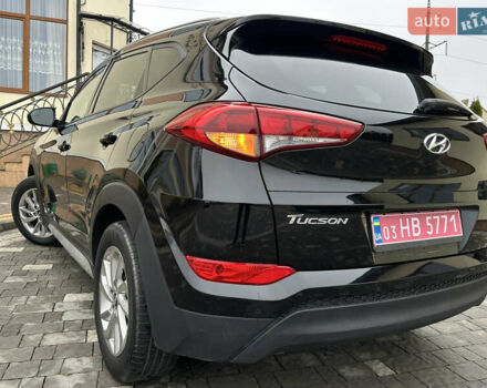 Черный Хендай Туксон, объемом двигателя 2 л и пробегом 156 тыс. км за 12800 $, фото 32 на Automoto.ua