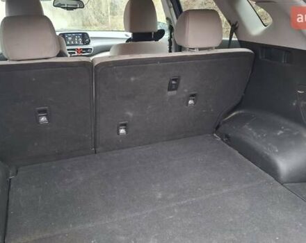 Черный Хендай Туксон, объемом двигателя 2 л и пробегом 101 тыс. км за 19700 $, фото 7 на Automoto.ua