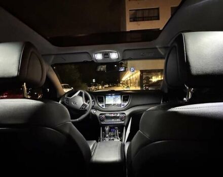 Чорний Хендай Туксон, об'ємом двигуна 1.59 л та пробігом 50 тис. км за 20500 $, фото 2 на Automoto.ua