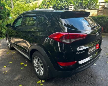 Черный Хендай Туксон, объемом двигателя 2 л и пробегом 109 тыс. км за 18490 $, фото 6 на Automoto.ua