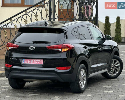 Черный Хендай Туксон, объемом двигателя 2 л и пробегом 156 тыс. км за 12800 $, фото 50 на Automoto.ua