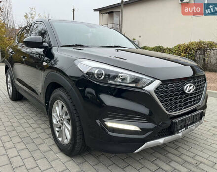 Черный Хендай Туксон, объемом двигателя 1.69 л и пробегом 134 тыс. км за 21800 $, фото 16 на Automoto.ua