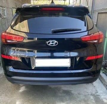 Черный Хендай Туксон, объемом двигателя 2 л и пробегом 108 тыс. км за 10000 $, фото 1 на Automoto.ua