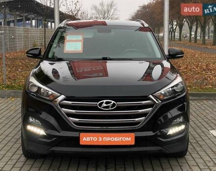 Черный Хендай Туксон, объемом двигателя 2 л и пробегом 106 тыс. км за 19500 $, фото 1 на Automoto.ua