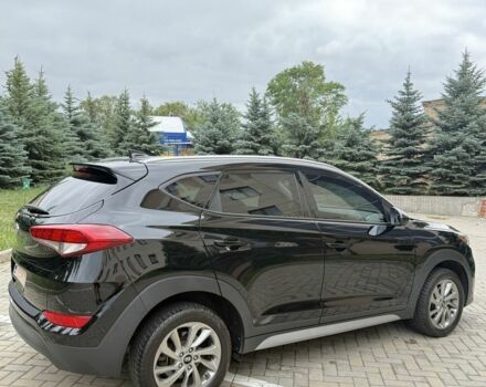 Хендай Туксон 2018 в Киеве на Automoto.ua Черный Хендай Туксон, объемом двигателя 2 л и пробегом 107 тыс. км за 15700 $, фото 3 на Automoto.ua