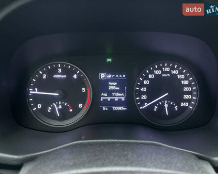 Черный Хендай Туксон, объемом двигателя 1.69 л и пробегом 134 тыс. км за 21800 $, фото 35 на Automoto.ua