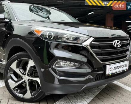 Хендай Туксон 2018 в Киеве на Automoto.ua Черный Хендай Туксон, объемом двигателя 2.36 л и пробегом 131 тыс. км за 19990 $, фото 1 на Automoto.ua