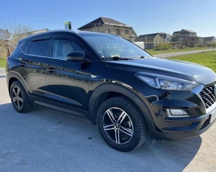 Черный Хендай Туксон, объемом двигателя 2 л и пробегом 108 тыс. км за 10000 $, фото 3 на Automoto.ua