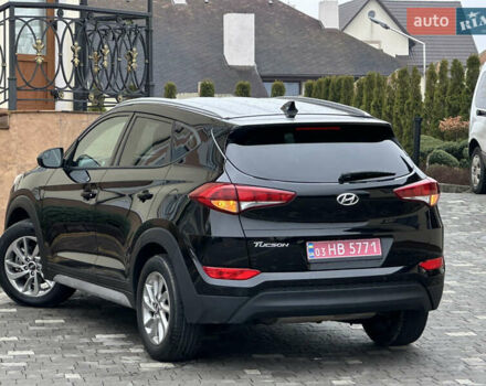 Черный Хендай Туксон, объемом двигателя 2 л и пробегом 156 тыс. км за 12800 $, фото 33 на Automoto.ua