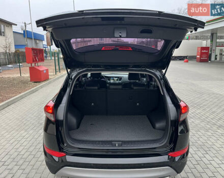 Черный Хендай Туксон, объемом двигателя 1.69 л и пробегом 134 тыс. км за 21800 $, фото 37 на Automoto.ua