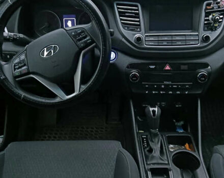 Хендай Туксон 2018 в Полтаве на Automoto.ua Черный Хендай Туксон, объемом двигателя 1.6 л и пробегом 87 тыс. км за 26000 $, фото 4 на Automoto.ua