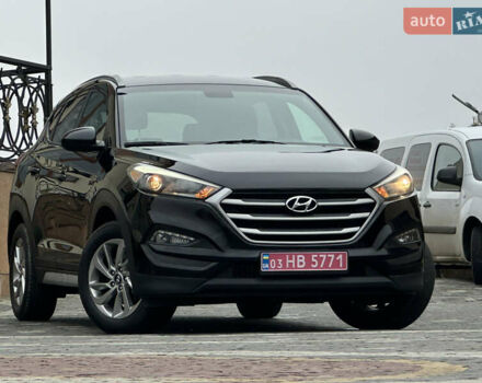 Черный Хендай Туксон, объемом двигателя 2 л и пробегом 156 тыс. км за 12800 $, фото 46 на Automoto.ua