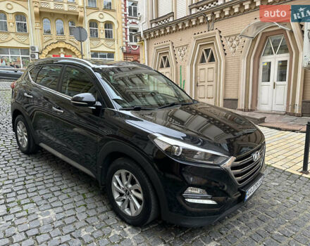 Черный Хендай Туксон, объемом двигателя 2 л и пробегом 100 тыс. км за 16900 $, фото 11 на Automoto.ua