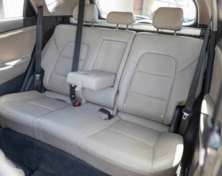 Черный Хендай Туксон, объемом двигателя 2 л и пробегом 89 тыс. км за 11200 $, фото 4 на Automoto.ua