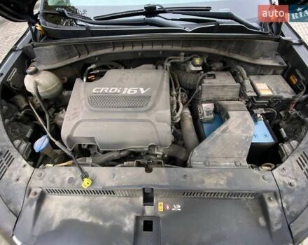 Черный Хендай Туксон, объемом двигателя 2 л и пробегом 106 тыс. км за 19500 $, фото 22 на Automoto.ua