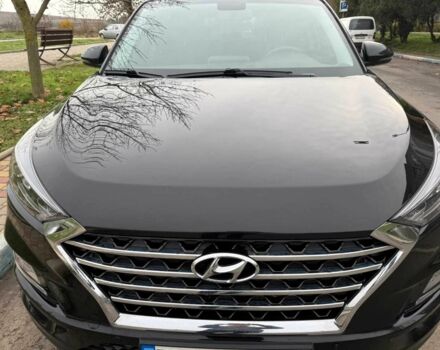 Чорний Хендай Туксон, об'ємом двигуна 2 л та пробігом 70 тис. км за 23000 $, фото 4 на Automoto.ua