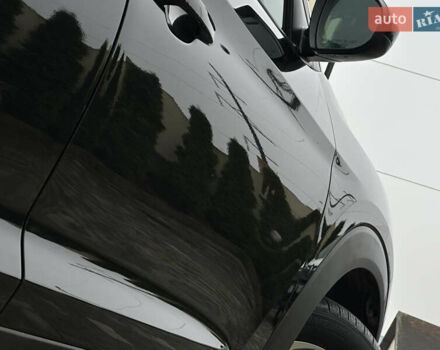 Черный Хендай Туксон, объемом двигателя 2 л и пробегом 156 тыс. км за 12800 $, фото 55 на Automoto.ua