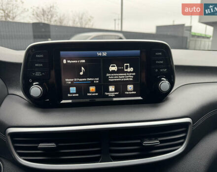 Чорний Хендай Туксон, об'ємом двигуна 2 л та пробігом 84 тис. км за 19000 $, фото 33 на Automoto.ua