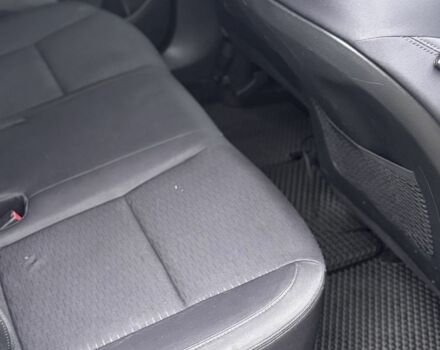 Черный Хендай Туксон, объемом двигателя 2.4 л и пробегом 140 тыс. км за 20000 $, фото 3 на Automoto.ua