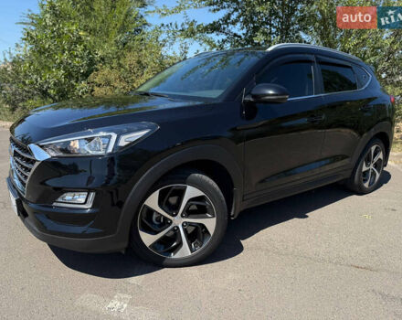 Чорний Хендай Туксон, об'ємом двигуна 2 л та пробігом 30 тис. км за 21800 $, фото 8 на Automoto.ua