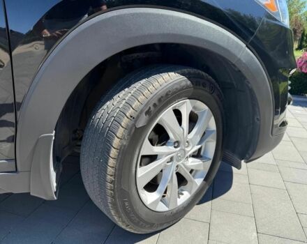 Черный Хендай Туксон, объемом двигателя 2 л и пробегом 80 тыс. км за 9500 $, фото 7 на Automoto.ua