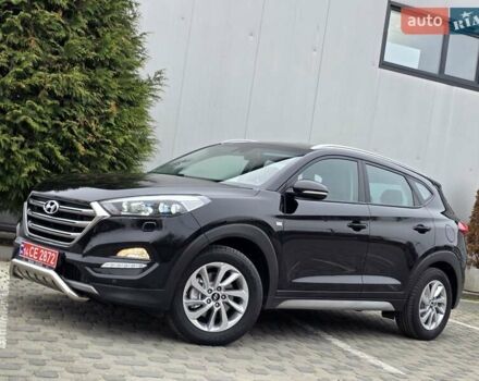 Черный Хендай Туксон, объемом двигателя 2 л и пробегом 151 тыс. км за 18950 $, фото 7 на Automoto.ua