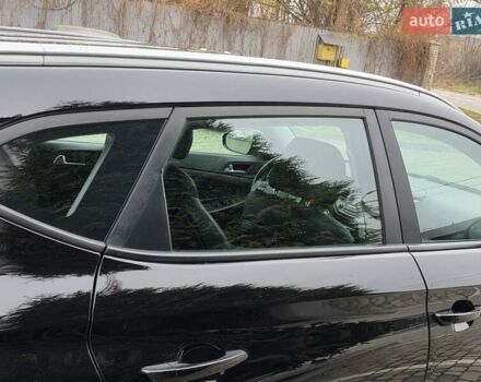 Черный Хендай Туксон, объемом двигателя 2 л и пробегом 151 тыс. км за 18950 $, фото 37 на Automoto.ua