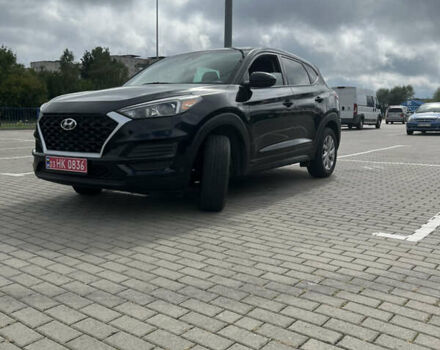 Чорний Хендай Туксон, об'ємом двигуна 2 л та пробігом 173 тис. км за 14700 $, фото 1 на Automoto.ua