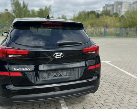 Чорний Хендай Туксон, об'ємом двигуна 2 л та пробігом 173 тис. км за 14700 $, фото 10 на Automoto.ua