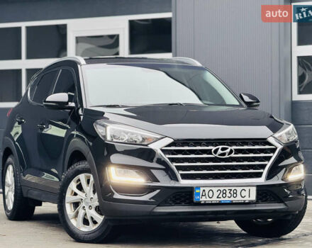 Чорний Хендай Туксон, об'ємом двигуна 2 л та пробігом 84 тис. км за 19000 $, фото 11 на Automoto.ua