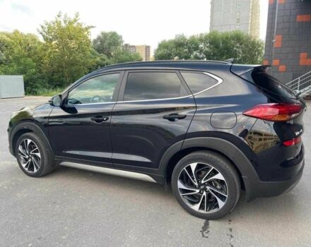 Чорний Хендай Туксон, об'ємом двигуна 2 л та пробігом 120 тис. км за 15500 $, фото 3 на Automoto.ua