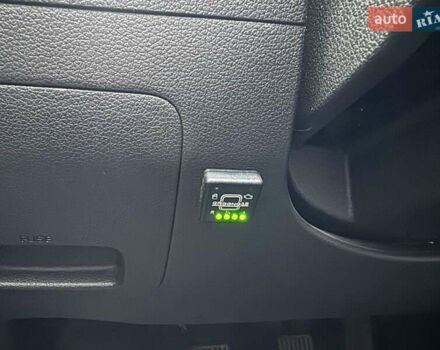 Чорний Хендай Туксон, об'ємом двигуна 2 л та пробігом 84 тис. км за 19000 $, фото 34 на Automoto.ua