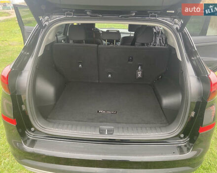 Черный Хендай Туксон, объемом двигателя 2.36 л и пробегом 68 тыс. км за 19000 $, фото 6 на Automoto.ua