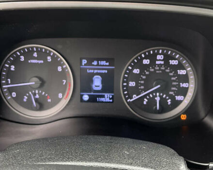 Черный Хендай Туксон, объемом двигателя 2 л и пробегом 192 тыс. км за 15200 $, фото 15 на Automoto.ua