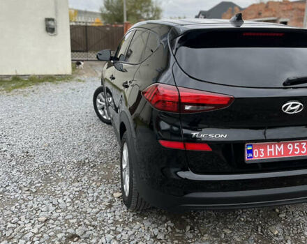 Черный Хендай Туксон, объемом двигателя 2 л и пробегом 192 тыс. км за 15200 $, фото 10 на Automoto.ua