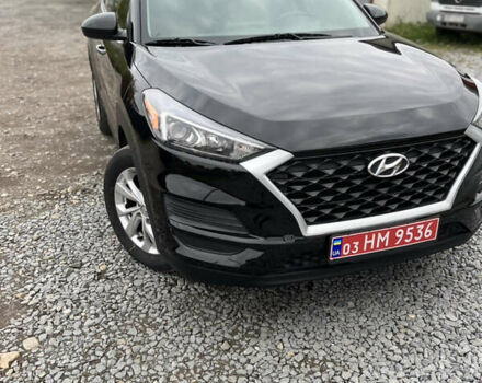 Черный Хендай Туксон, объемом двигателя 2 л и пробегом 192 тыс. км за 15200 $, фото 3 на Automoto.ua