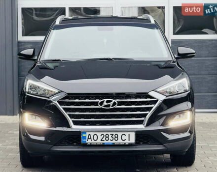 Чорний Хендай Туксон, об'ємом двигуна 2 л та пробігом 84 тис. км за 19000 $, фото 12 на Automoto.ua