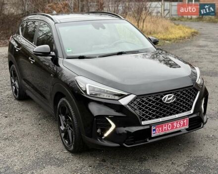 Черный Хендай Туксон, объемом двигателя 2 л и пробегом 98 тыс. км за 25900 $, фото 4 на Automoto.ua