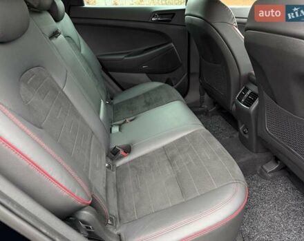 Черный Хендай Туксон, объемом двигателя 2 л и пробегом 98 тыс. км за 25900 $, фото 36 на Automoto.ua