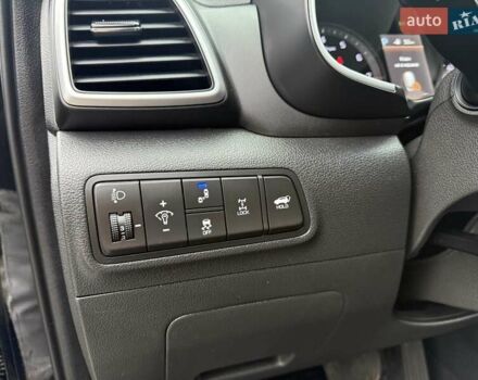 Черный Хендай Туксон, объемом двигателя 2 л и пробегом 55 тыс. км за 22300 $, фото 44 на Automoto.ua