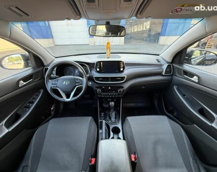 Черный Хендай Туксон, объемом двигателя 2 л и пробегом 54 тыс. км за 24490 $, фото 14 на Automoto.ua