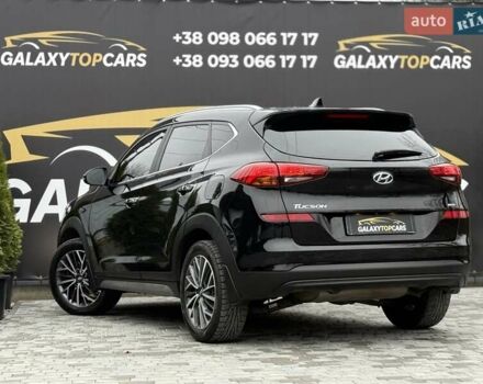 Черный Хендай Туксон, объемом двигателя 2 л и пробегом 55 тыс. км за 22300 $, фото 25 на Automoto.ua