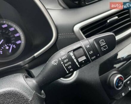 Черный Хендай Туксон, объемом двигателя 2.36 л и пробегом 137 тыс. км за 21990 $, фото 26 на Automoto.ua