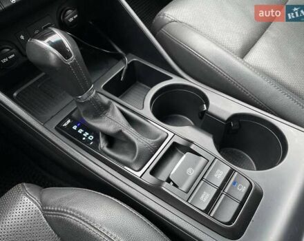 Черный Хендай Туксон, объемом двигателя 2.36 л и пробегом 137 тыс. км за 21990 $, фото 36 на Automoto.ua