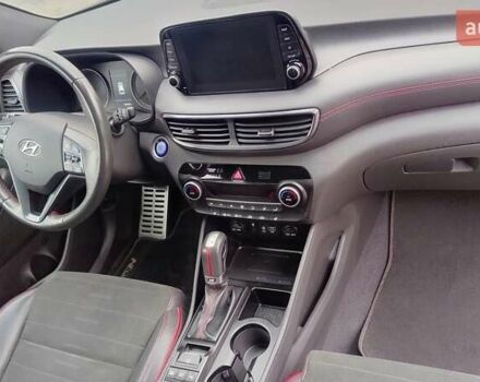 Черный Хендай Туксон, объемом двигателя 1.6 л и пробегом 183 тыс. км за 24300 $, фото 20 на Automoto.ua