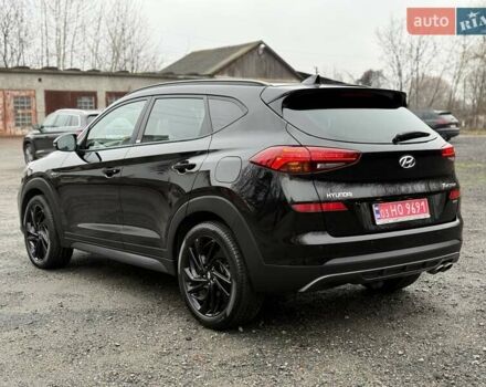 Черный Хендай Туксон, объемом двигателя 2 л и пробегом 98 тыс. км за 25900 $, фото 8 на Automoto.ua