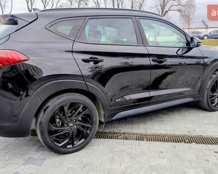 Черный Хендай Туксон, объемом двигателя 1.6 л и пробегом 183 тыс. км за 24300 $, фото 16 на Automoto.ua