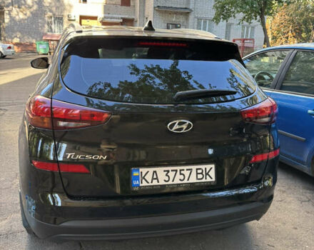 Черный Хендай Туксон, объемом двигателя 2 л и пробегом 74 тыс. км за 22600 $, фото 2 на Automoto.ua
