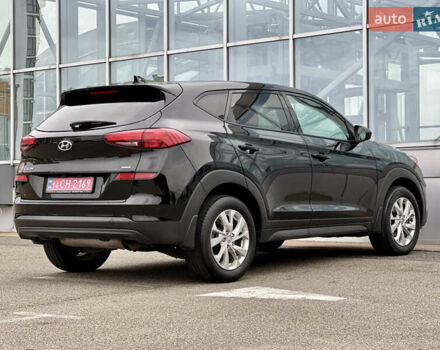 Черный Хендай Туксон, объемом двигателя 2 л и пробегом 48 тыс. км за 20490 $, фото 19 на Automoto.ua